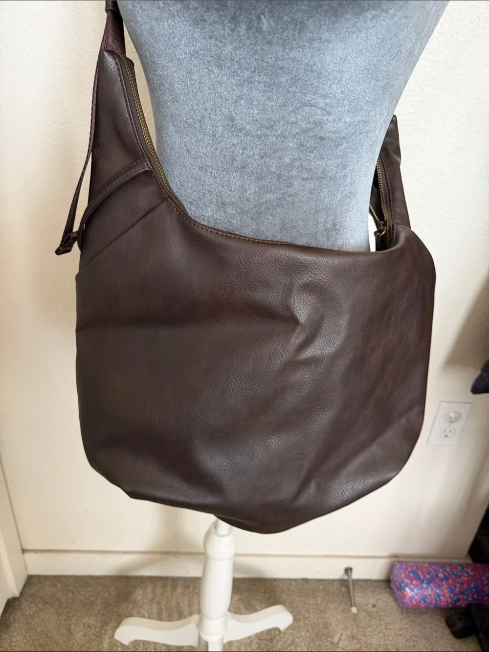 Uniqlo Japan Classic Brown Large Leather Crossbody Bag - Men